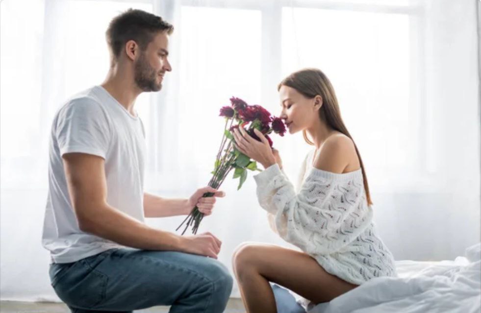 50+ Tips On How To Be The Boyfriend She Will Never Forget