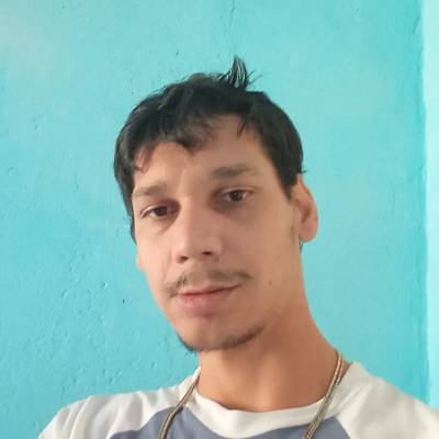 Andr? Cristiano Queiroz